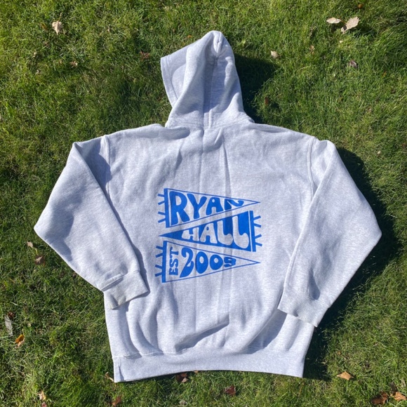 University of Notre Dame Ryan Hall hoodie - Picture 3 of 6